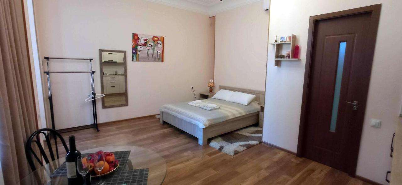 La Maison #7 Tbilisi Eksteriør billede